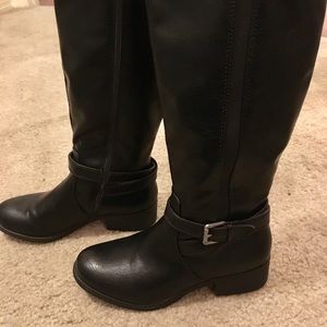 Croft and Barrow Ortholite Alice black boots.